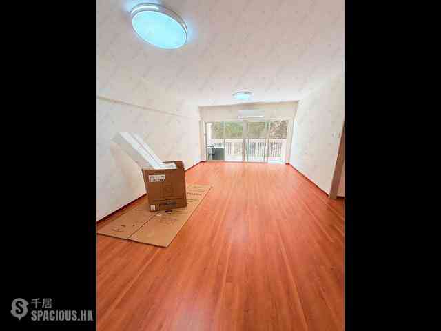 Mid Levels West - Realty Gardens 05