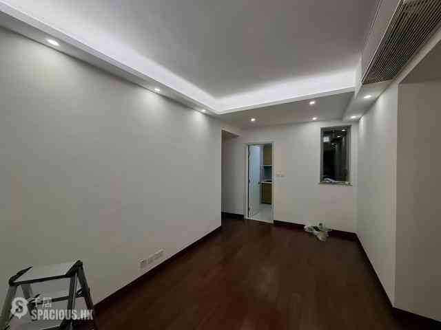 Wan Chai - York Place 08