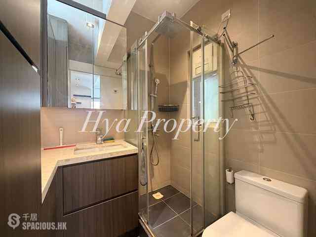 Sai Ying Pun - Comfort Court 07