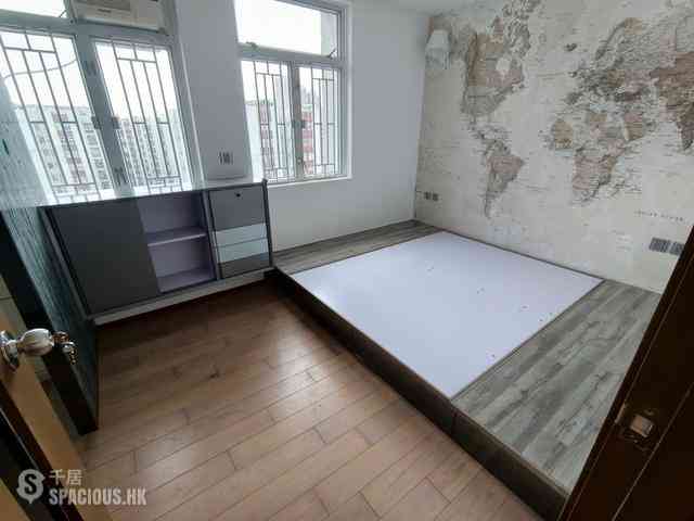 Tai Koo Shing - Tai Koo Shing Sing Fai Terrace Kam Sing Mansion 03