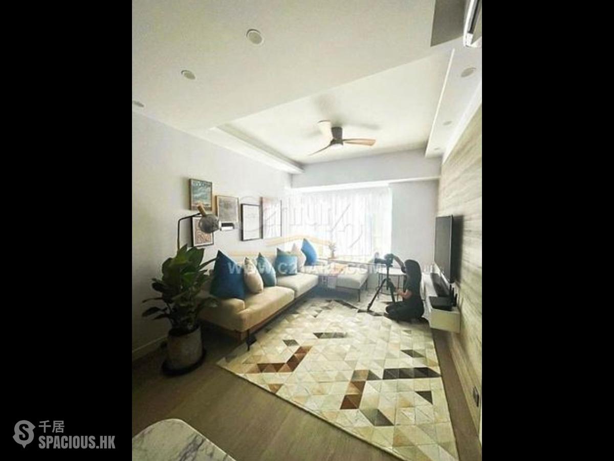 Mid Levels Central - Hillsborough Court 01