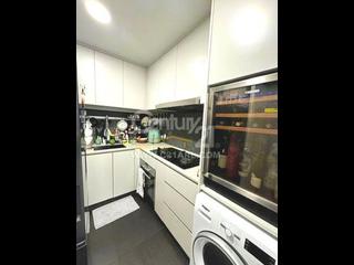 Mid Levels Central - Hillsborough Court 04
