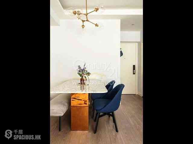 Mid Levels Central - Hillsborough Court 07