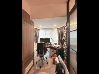 Mid Levels Central - Hillsborough Court 09
