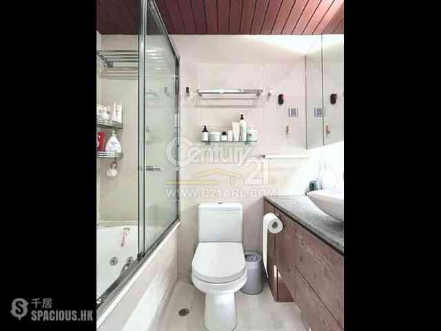 Mid Levels Central - Hillsborough Court 12