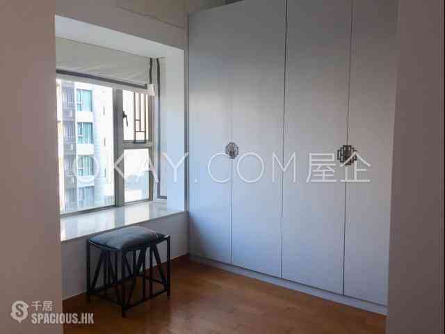 Wan Chai - The Zenith 05