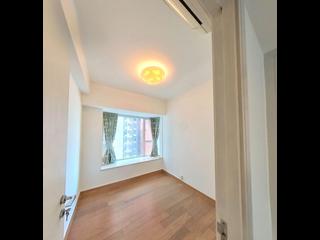 Soho - Centrestage 12