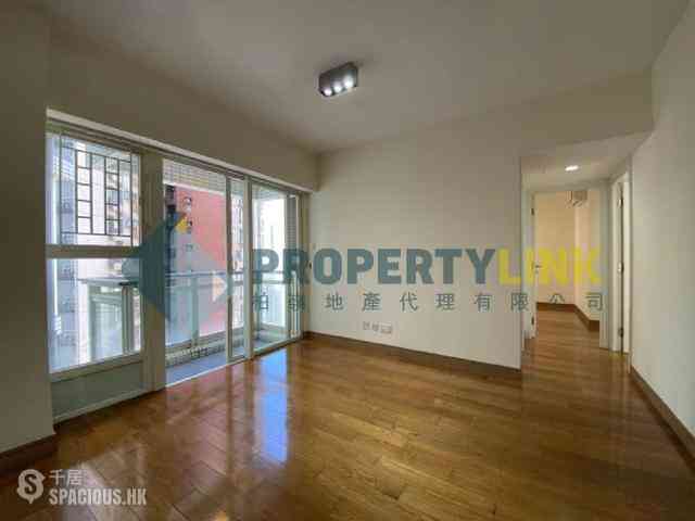 Soho - Centrestage 02
