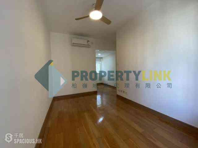 Soho - Centrestage 15