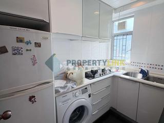 Kennedy Town - The Merton 04