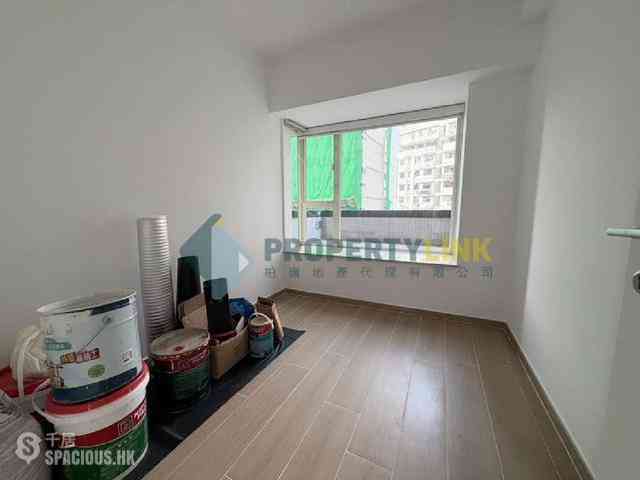 Soho - Centrestage 13