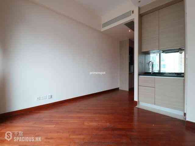 Wan Chai - The Avenue Phase 2 03