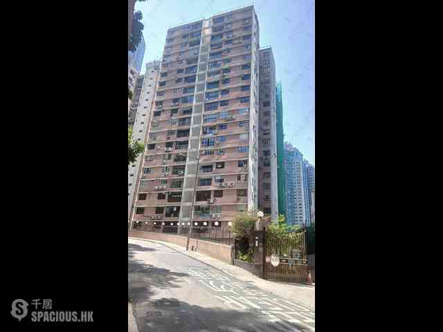 Mid Levels Central - Merry Court 05