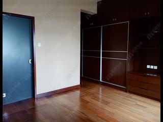 Mid Levels Central - Robinson Garden Apartments Block 3-3A, Robinson Road 08