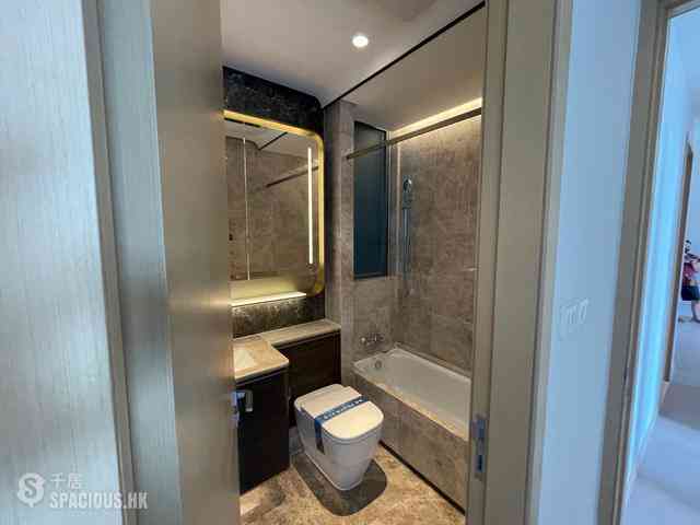 Wong Chuk Hang - The Southside Phase 2 La Marina Tower 2A 06