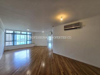 Mid Levels Central - Robinson Place 02