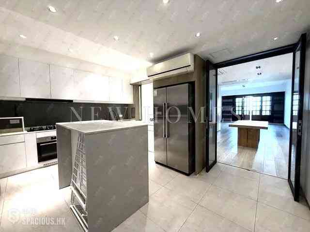 Happy Valley - 1-4, Briar Avenue 02