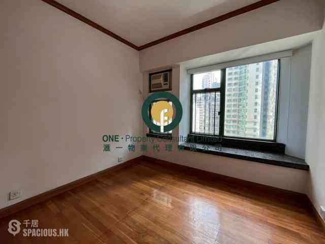 Mid Levels Central - Robinson Place 06