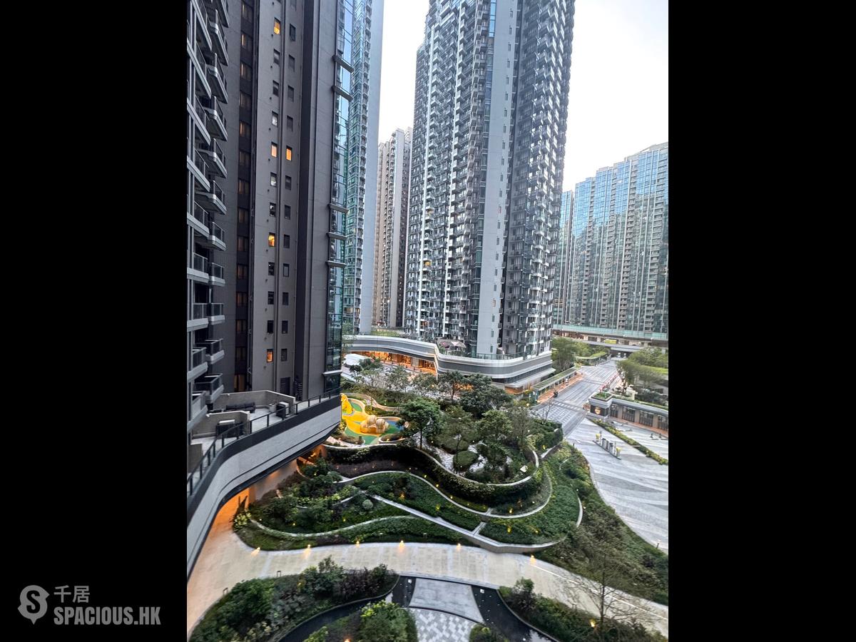 Wong Chuk Hang - The Southside Phase 4B Tower 1B 01