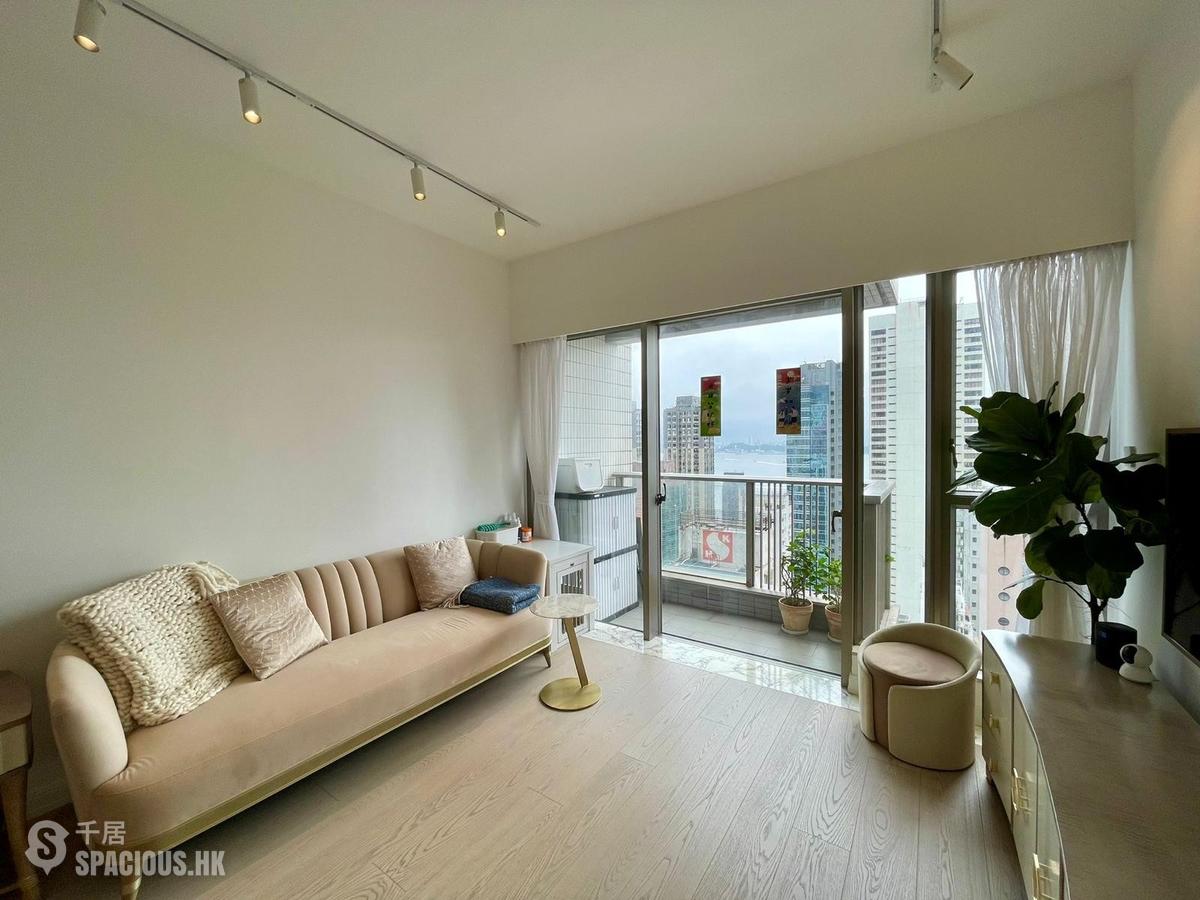 Sai Ying Pun - Island Crest Block 2 01