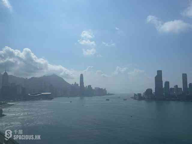 North Point - City Garden 01