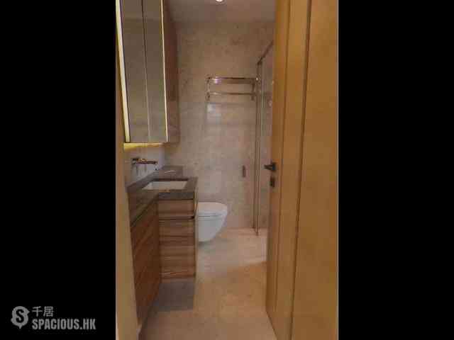 Causeway Bay - Jones Hive 03