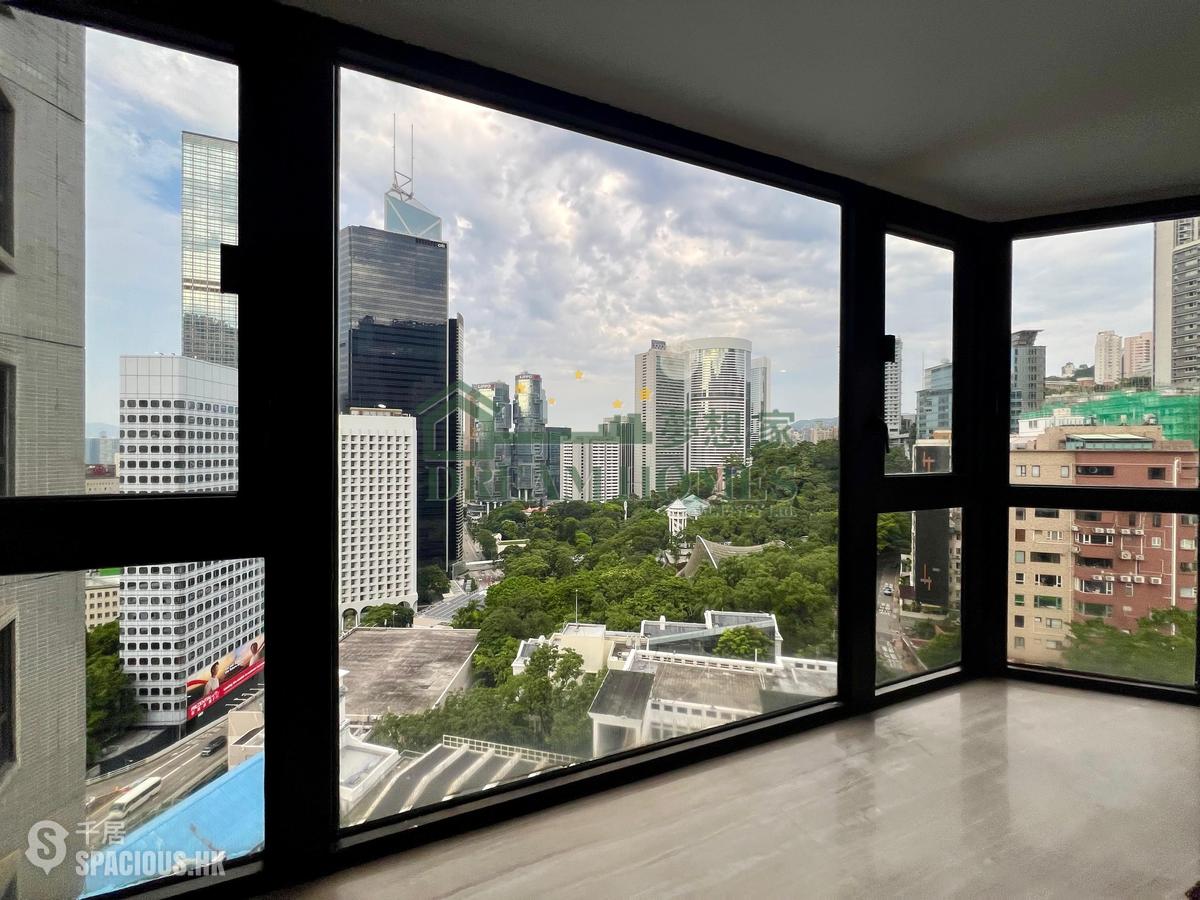 Wan Chai - Royal Court 01