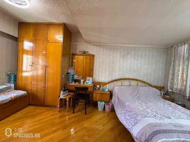 Sai Ying Pun - Silver Court 03