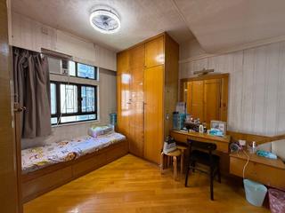 Sai Ying Pun - Silver Court 06