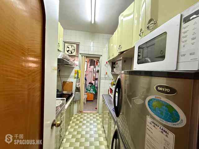 Sai Ying Pun - Silver Court 10