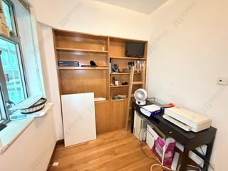 Causeway Bay - Lai Yuen Apartments 08