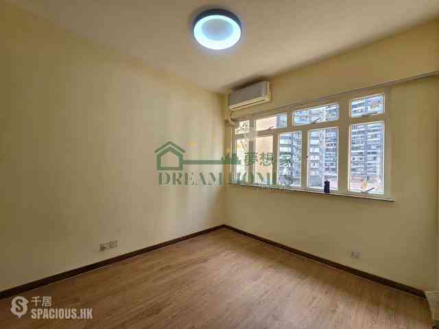 Mid Levels Central - Carlos Court 01