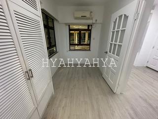 Mid Levels Central - Rich Court 04