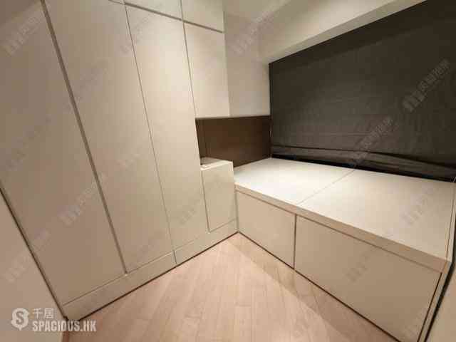 Tung Chung - Century Link Phase 2 Tower 2B 03