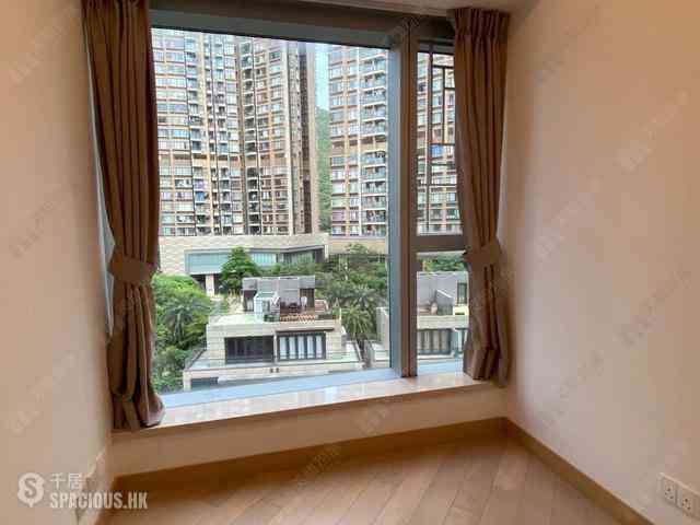 Tung Chung - Century Link Phase 2 Tower 2B 03