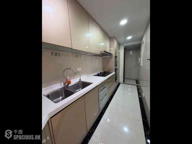 Tseung Kwan O - Tseung Kwan O Plaza Phase 1 Block 1 09