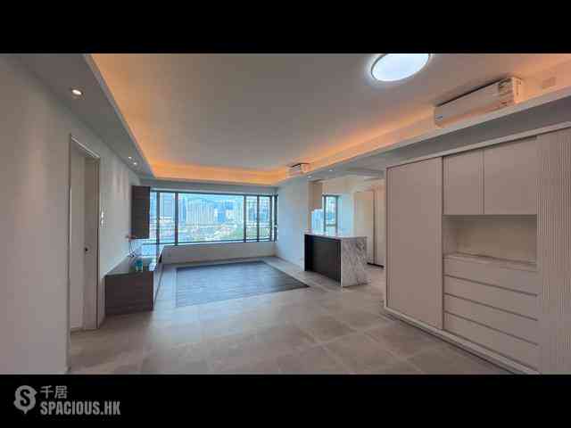 West Kowloon - Sorrento 01