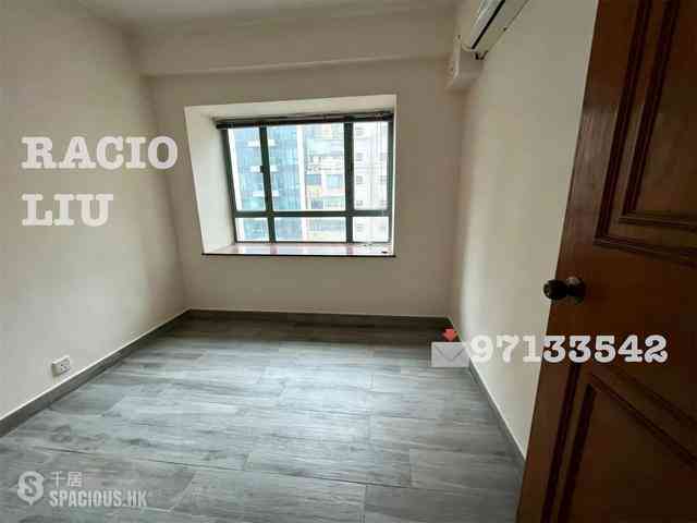 Mid Levels Central - Goldwin Heights 04