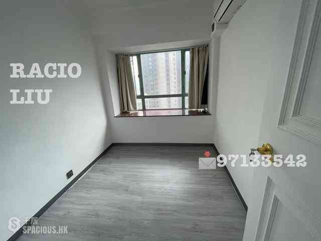 Mid Levels Central - Goldwin Heights 07