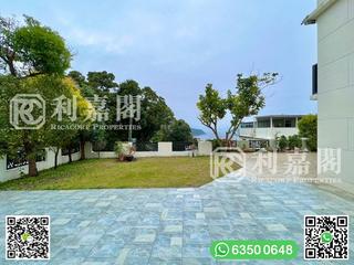 Clear Water Bay - Tai Hang Hau 04
