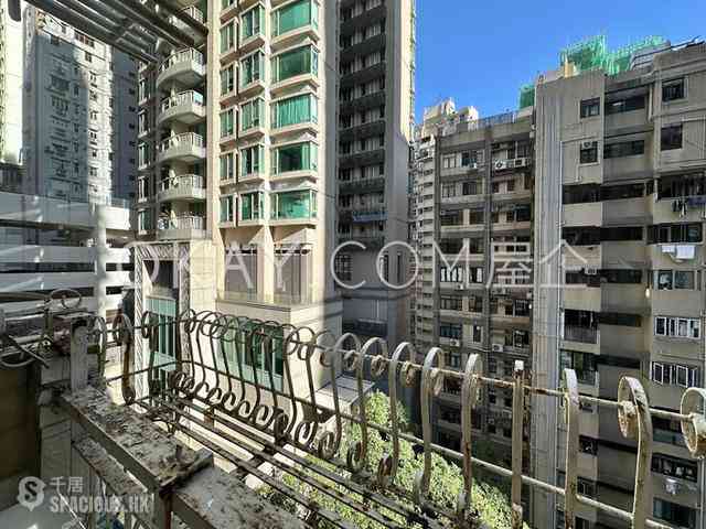 Mid Levels Central - Emerald Court 09