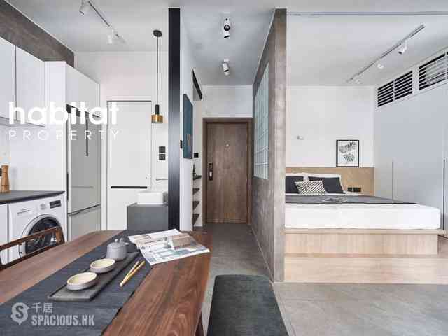 灣仔 - 展鴻大廈 01