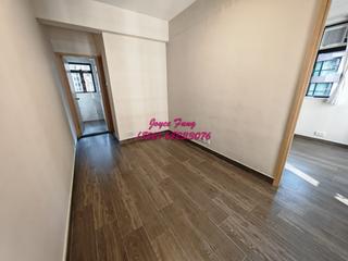 Mid Levels Central - Good View Court 03