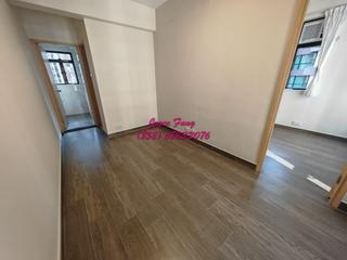 Mid Levels Central - Good View Court 05