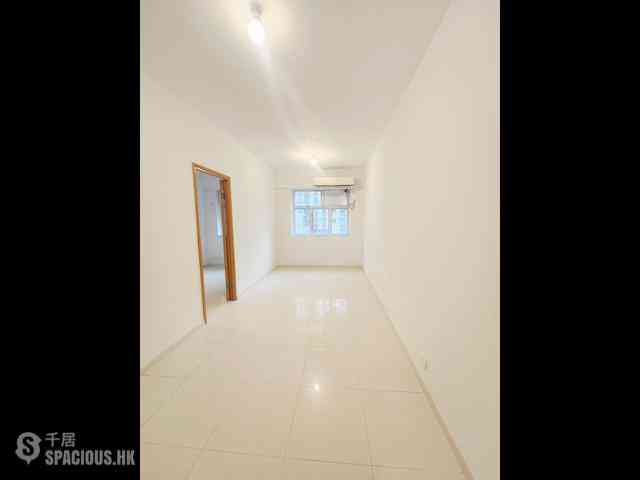 Quarry Bay - Kam Hoi Mansion 01