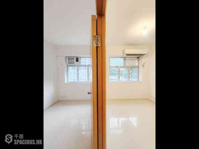 Quarry Bay - Kam Hoi Mansion 03