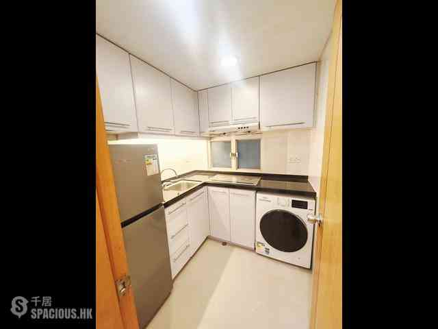 Quarry Bay - Kam Hoi Mansion 07