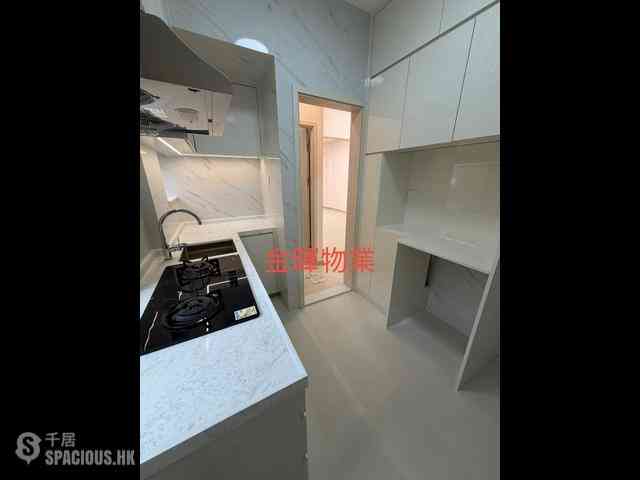 Mid Levels West - Minerva House 03