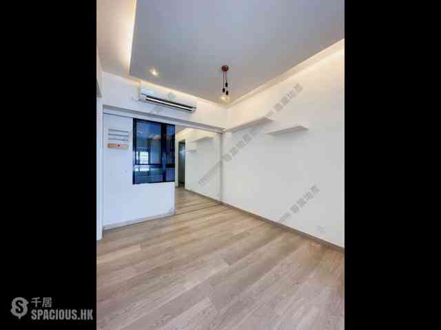 Mid Levels Central - Robinson Heights 06
