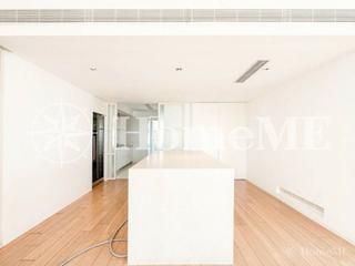 The Peak - Strawberry Hill 05
